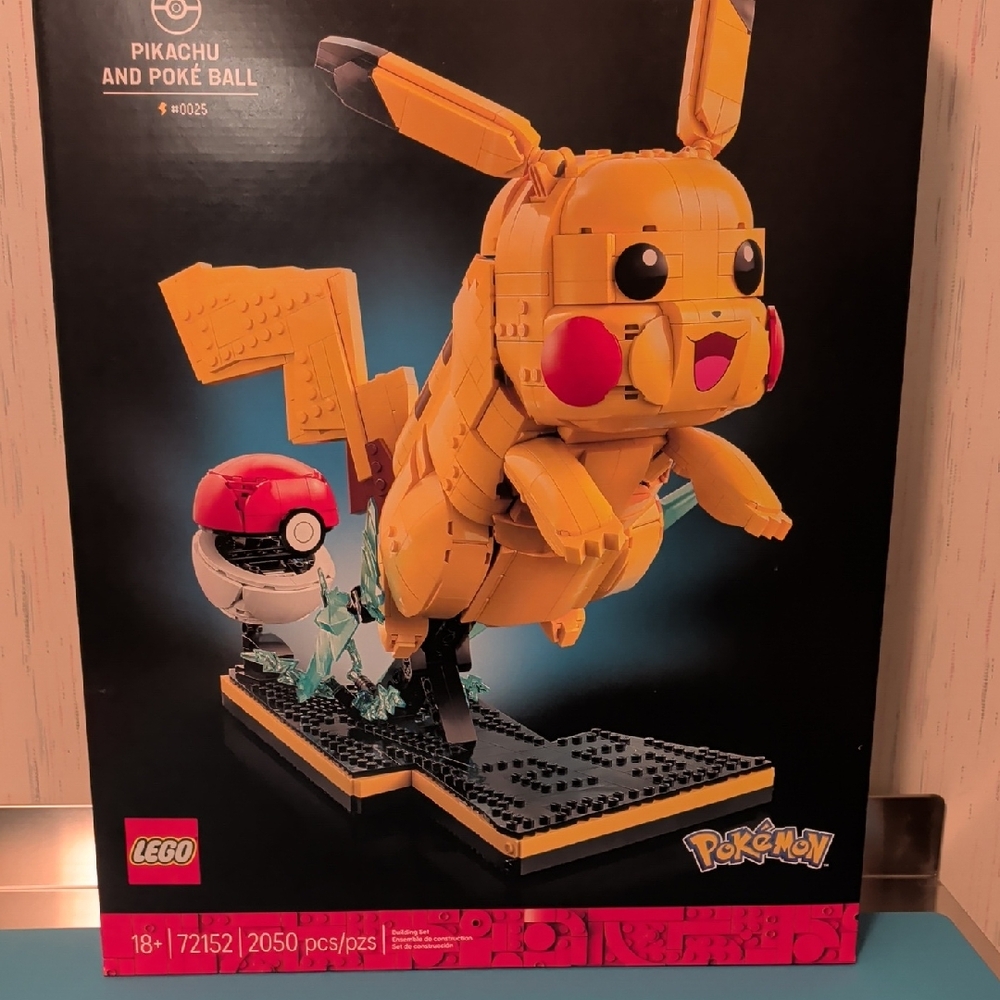 LEGO Yellow Pikachu with Red Poké Ball Display Build